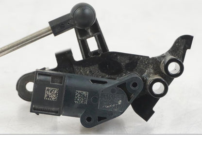 Baksidan på Nivåsensor från en BMW R 1250 GS -2021 motorcykel.