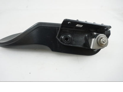 Höger sida på Vindavvisare från en BMW K 1600 -2014 motorcykel.