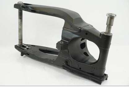 Snett uppifrån på Sving från en Suzuki GSX-R 1000 -2009 motorcykel.