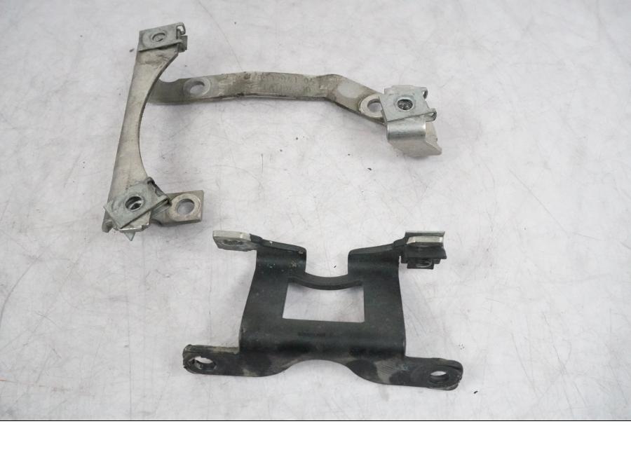 Höger sida på Hasplåt från en BMW R 1250 GSA -2021 motorcykel.