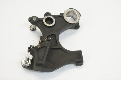 Höger sida på Bromsoksfäste från en Suzuki GSX 1300 R -2008 motorcykel.