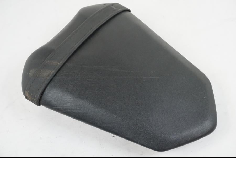 Framsidan på Sadel från en Yamaha YZF 1000 R1 -2007 motorcykel.