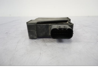 Baksidan på Blinkersrelä LED från en Honda CRF 1000 Africa Twin -2016 motorcykel.