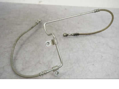 Snett uppifrån på Bromsslang från en KTM 690 Duke -2008 motorcykel.