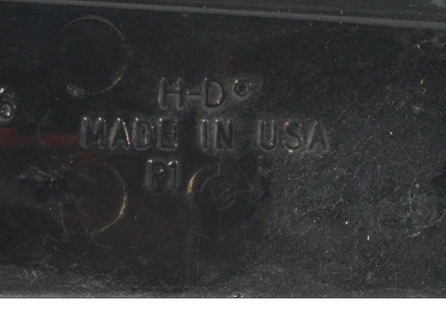 Extrabild1 på Blinkersfäste från en H-D Street Glide FLHX -2012 motorcykel.