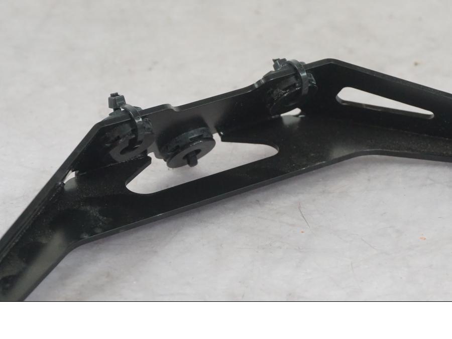 Vänster sida på ABS Låda från en KTM 1290 Super Adventure S -2022 motorcykel.