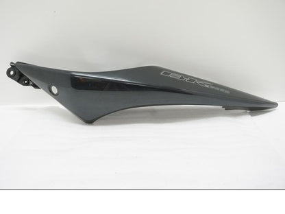 Framsidan på Bakvinge från en Suzuki GSX 1300 BK -2008 motorcykel.