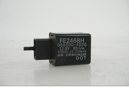 Framsidan på Blinkersrelä från en Yamaha XJ 900 S -1997 motorcykel.