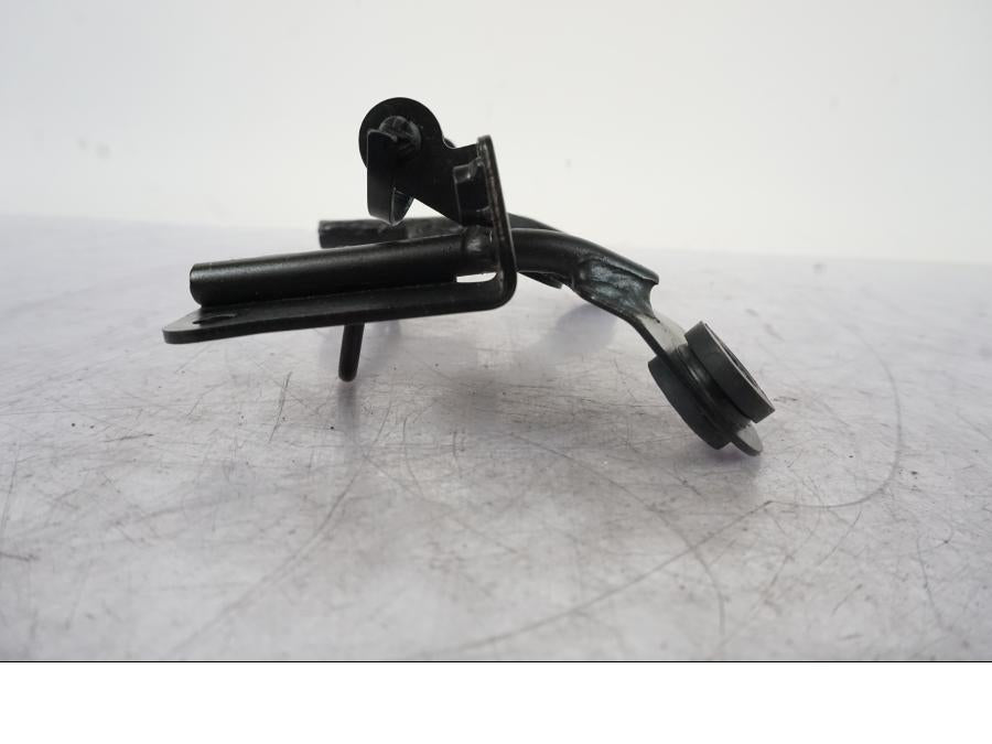 Höger sida på Instrumentfäste från en Kawasaki Z 800 -2014 motorcykel.