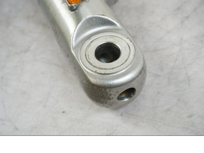 Extrabild1 på Gaffelben från en H-D V-Rod 1130 -2002 motorcykel.