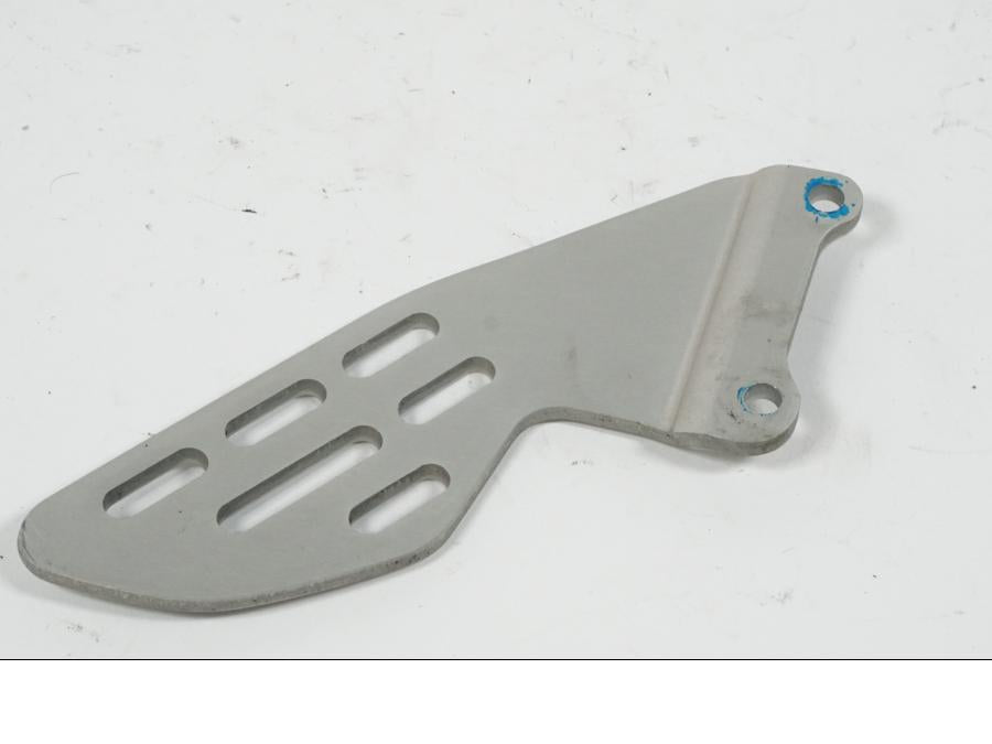 Vänster sida på Fotpinnehälskydd från en Yamaha YZF 1000 R1 -2007 motorcykel.