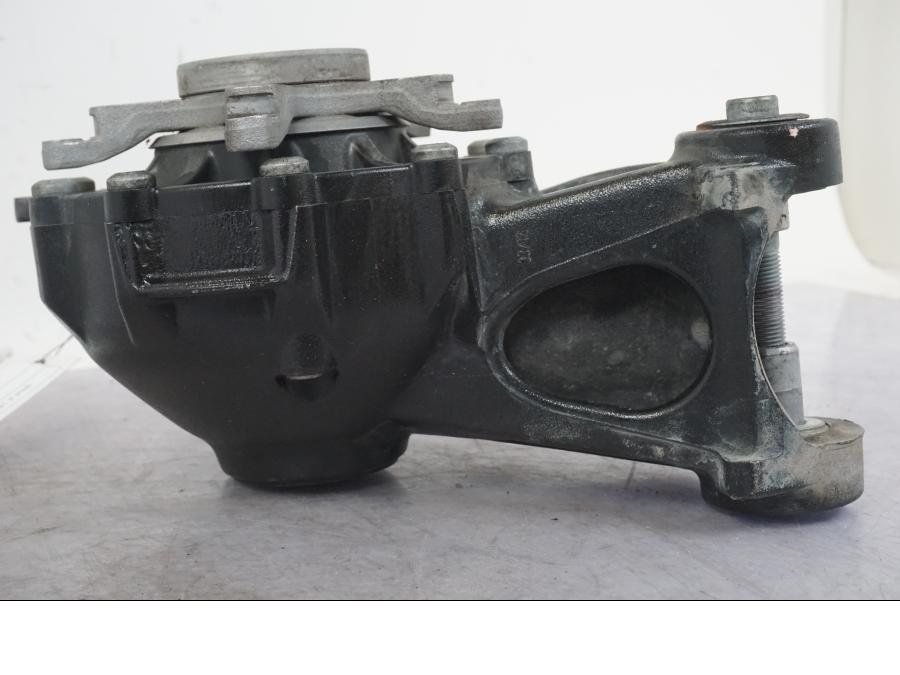 Extrabild6 på Slutväxel från en BMW K 1600 GTL -2015 motorcykel.