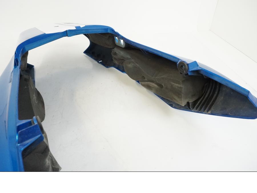 Höger sida på Bakvinge från en Yamaha XJR 1300 -2007 motorcykel.