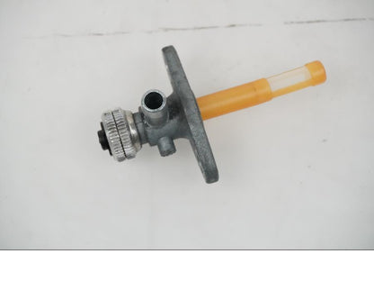 Framsidan på Bensinkran från en KTM 1290 Super Adventure S -2022 motorcykel.