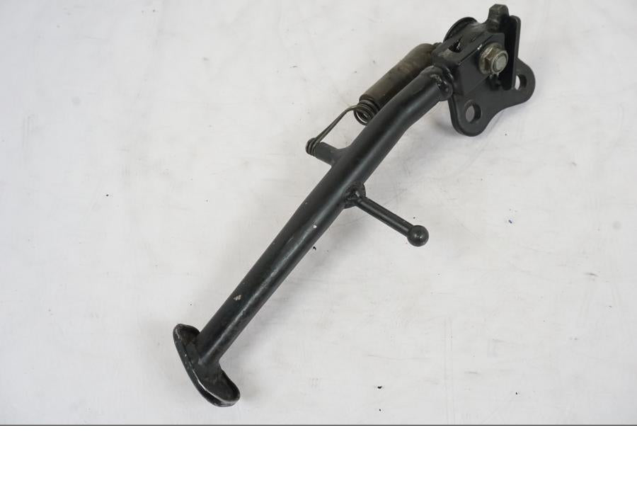 Framsidan på Sidostöd från en Honda CBR 900 RR -2003 motorcykel.