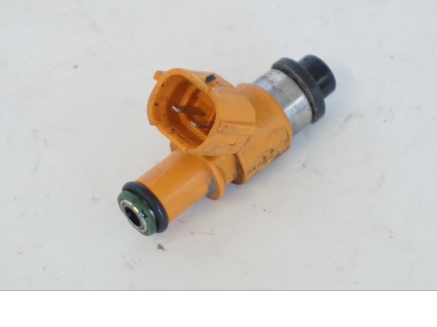 Framsidan på Spridare från en Honda SH 300 A -2011 scooter.