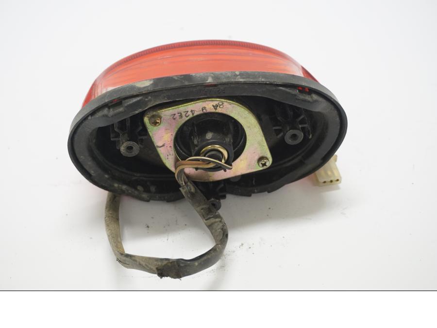 Höger sida på Baklampa från en Suzuki VZ 800 -1998 motorcykel.