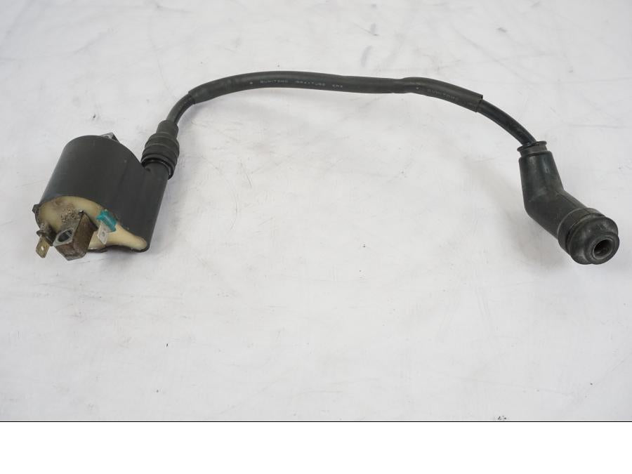 Framsidan på Tändspole från en Honda CRF 1000 Africa Twin -2016 motorcykel.