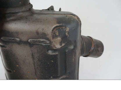 Snett uppifrån på Mellanburk från en Suzuki GSX-R 1000 -2008 motorcykel.