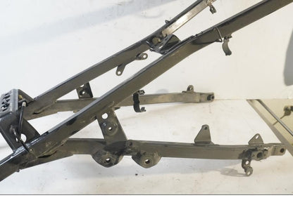 Höger sida på Bakram från en Honda VFR 750 -1988 motorcykel.