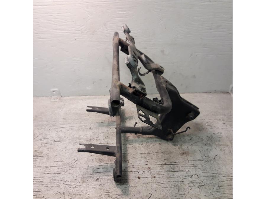 Baksidan på Toppkåpstag från en Honda XL 600 V -1994 motorcykel.