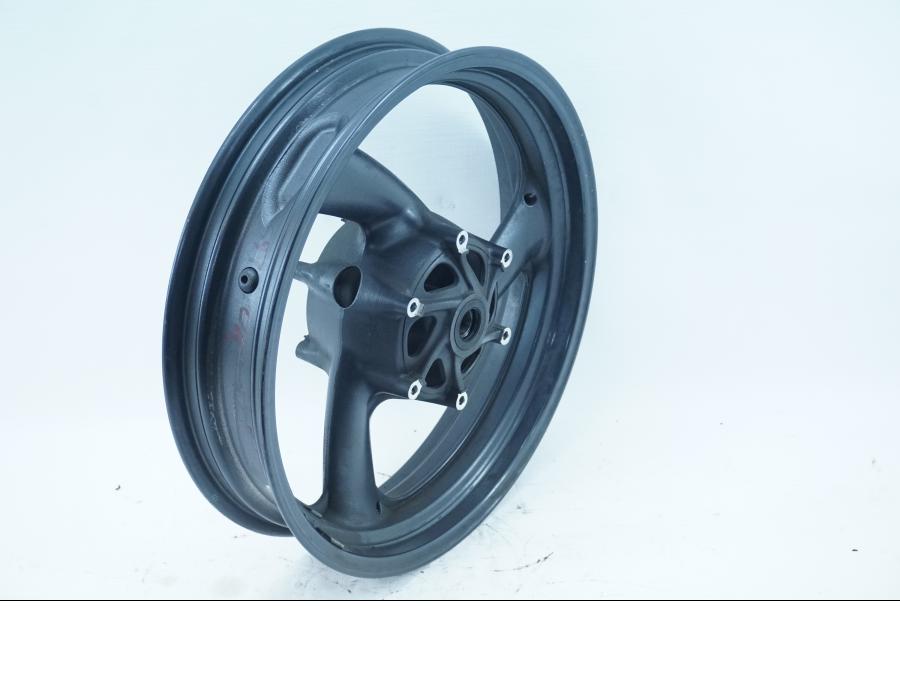 Baksidan på Fälg från en Yamaha YZF 1000 R -1997 motorcykel.