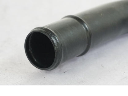 Baksidan på Vattenrör från en Kawasaki Z 900 -2019 motorcykel.