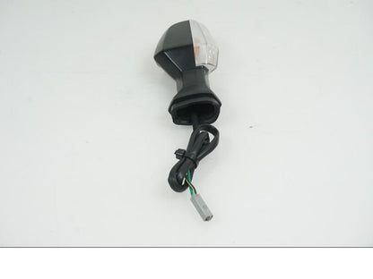 Höger sida på Blinkers från en Kawasaki ER-6N -2016 motorcykel.