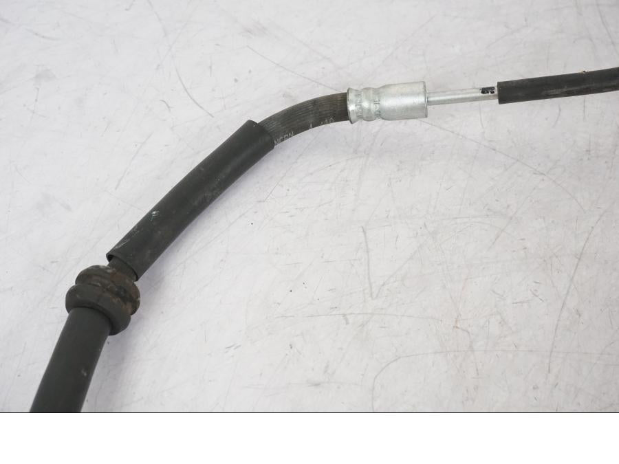 Vänster sida på Kopplingsledning från en Suzuki GSF 1250 -2010 motorcykel.