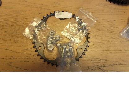 Baksidan på Drev från en BMW F 800 GS -2012 motorcykel.