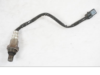 Framsidan på Lambdasond från en Kawasaki ER-6N -2016 motorcykel.