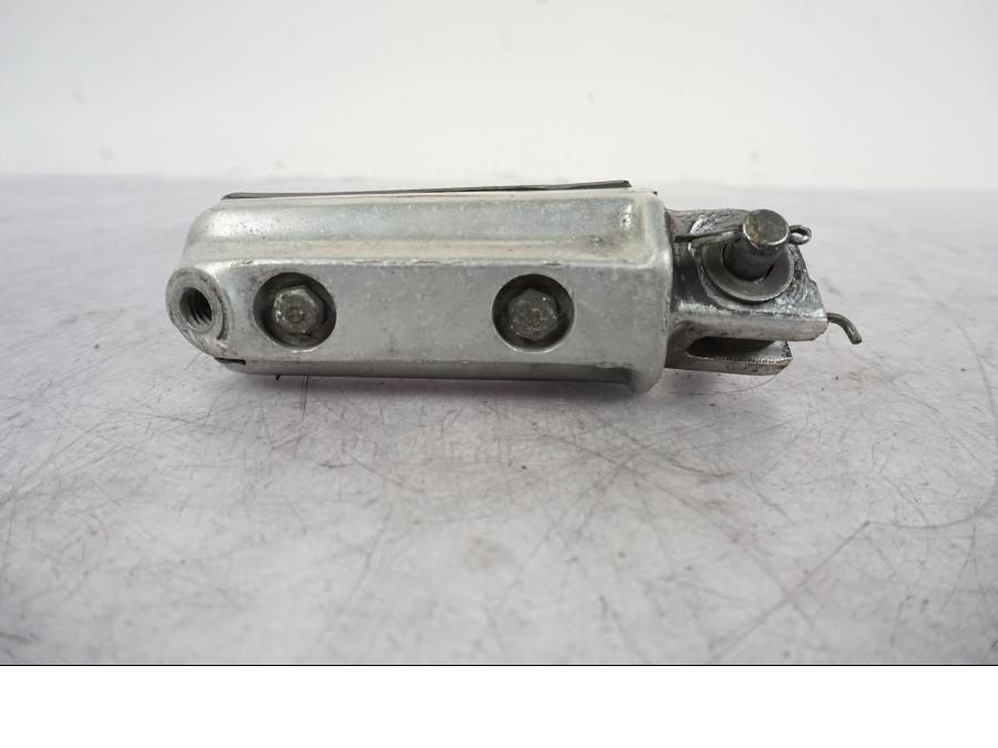 Höger sida på Fotpinne från en Honda VTR 1000 F -1997 motorcykel.