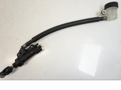 Extrabild2 på Bromshuvudcylinder från en Yamaha YZF R7 -2022 motorcykel.