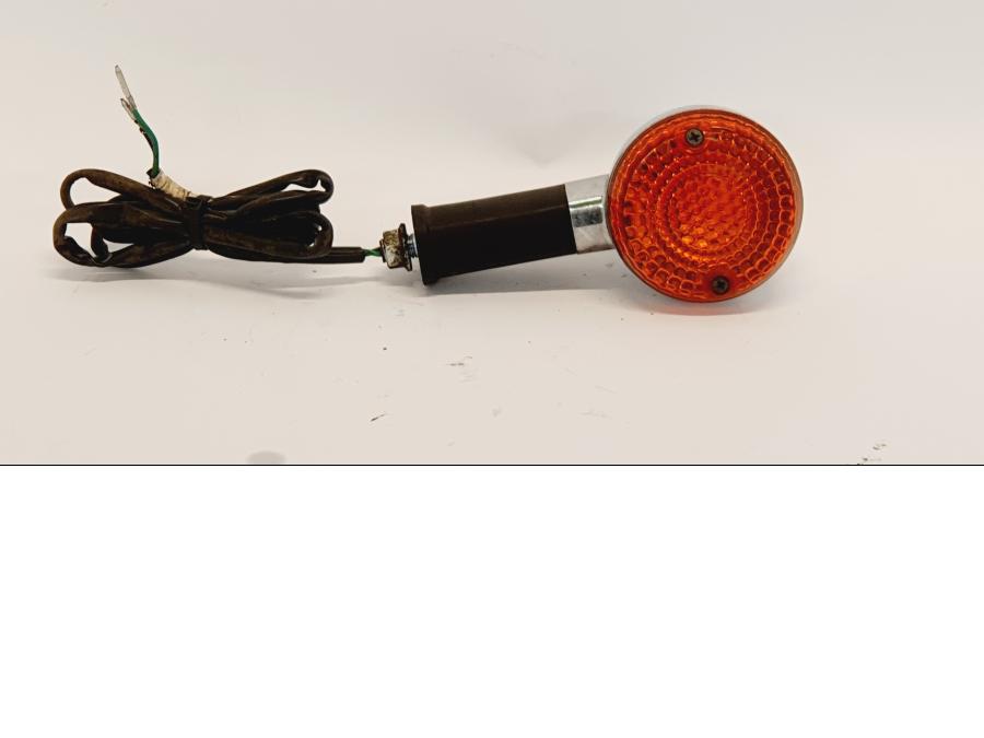 Framsidan på Blinkers från en Kawasaki VN 1500 -1996 motorcykel.