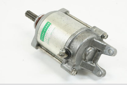 Framsidan på Startmotor från en Suzuki GSX-R 1000 -2009 motorcykel.