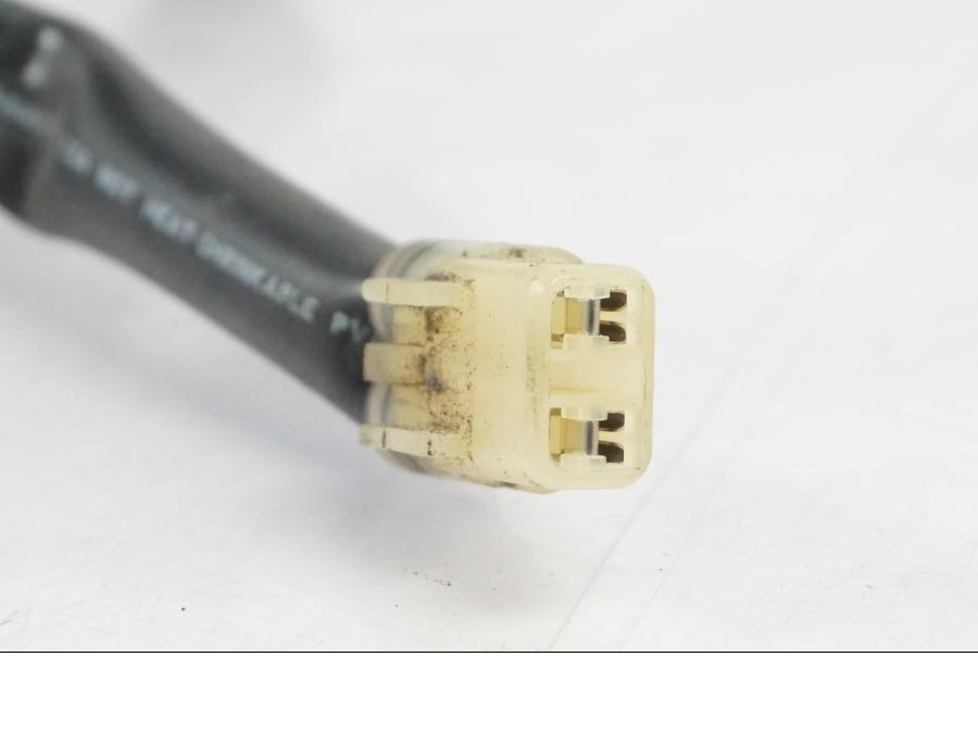 Höger sida på Second Air från en Yamaha YZF 1000 R1 -2007 motorcykel.