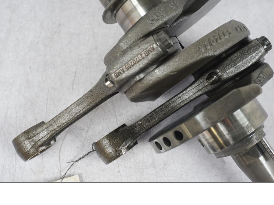 Snett uppifrån på Vevaxel från en BMW R NineT -2017 motorcykel.