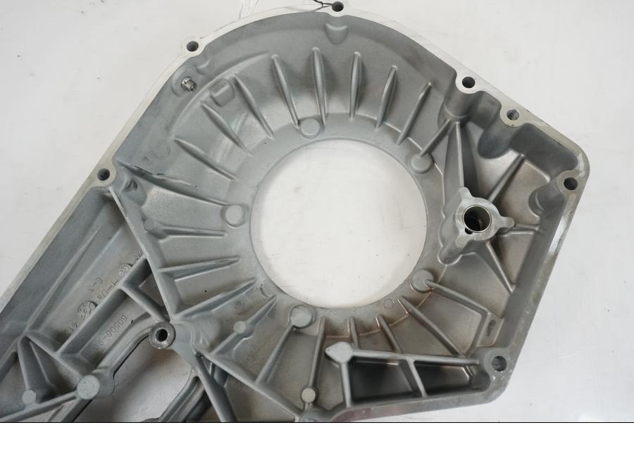 Extrabild5 på Transmissionskåpa från en H-D Softail Standard FXST -2001 motorcykel.