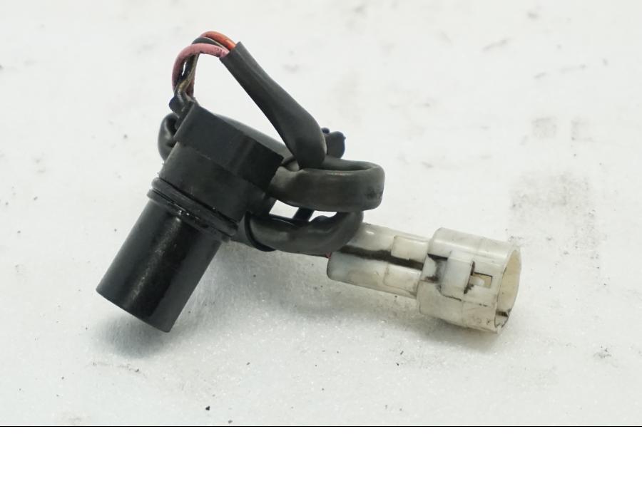 Framsidan på Hastighetsgivare från en Yamaha MT-03 -2007 motorcykel.