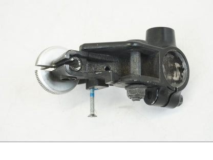 Höger sida på Kopplingsklo från en Yamaha XSR 700 -2016 motorcykel.