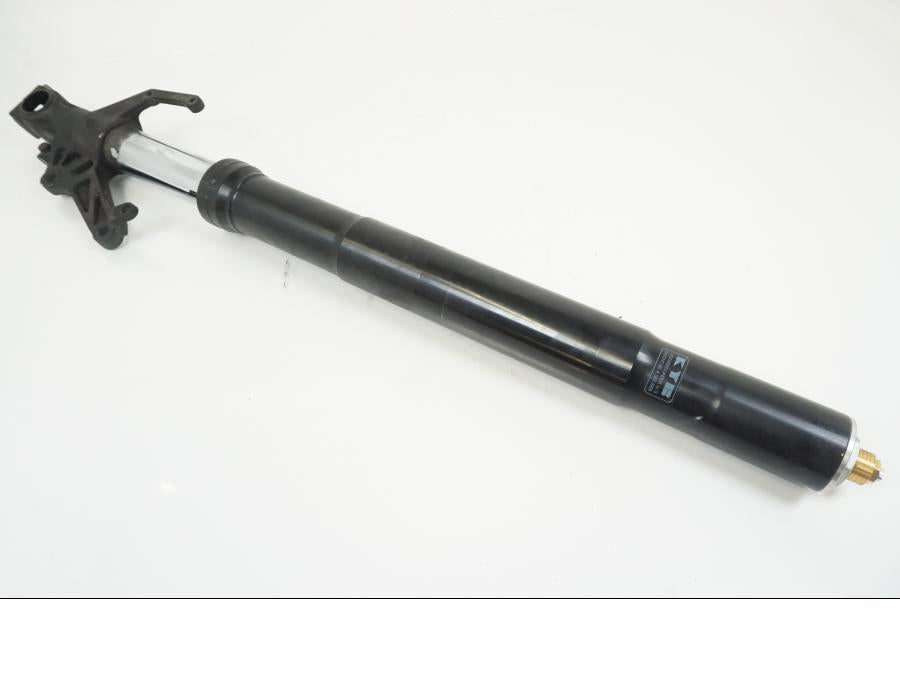 Baksidan på Gaffelben från en Yamaha YZF 1000 R1 -2002 motorcykel.