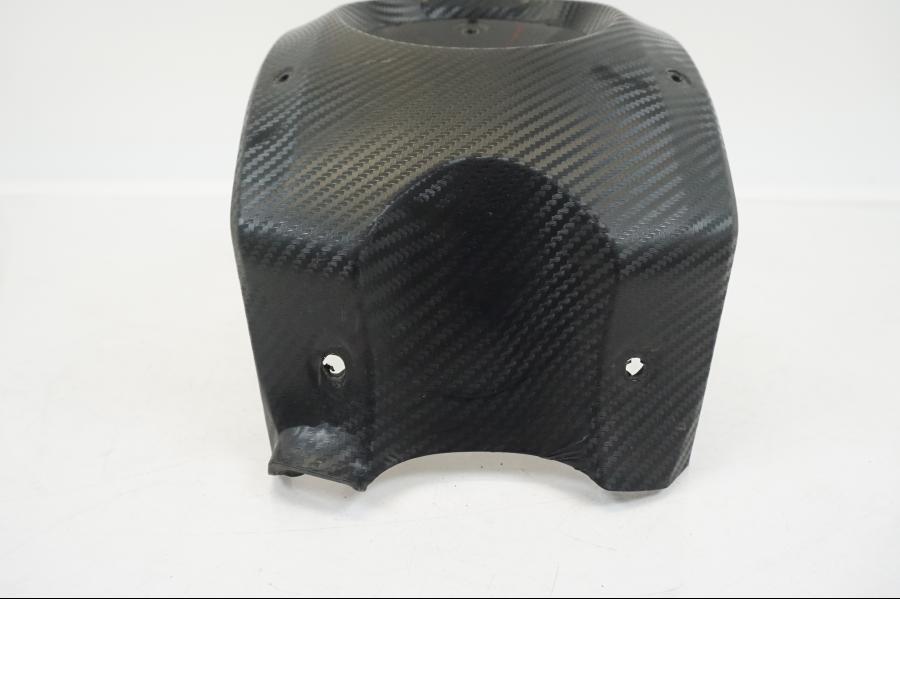 Snett uppifrån på Bensintankskåpa från en Yamaha XSR 700 -2016 motorcykel.