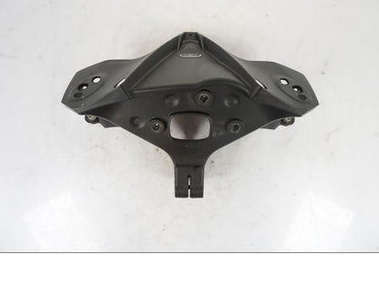 Framsidan på Toppkåpstag från en Yamaha YZF-R 125 -2008 motorcykel.