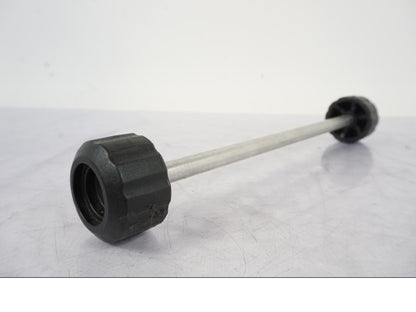 Framsidan på Kraschpuckar från en KTM 790 Duke -2019 motorcykel.