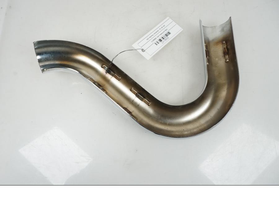 Baksidan på Värmeskydd från en H-D Harley diverse -2001 motorcykel.