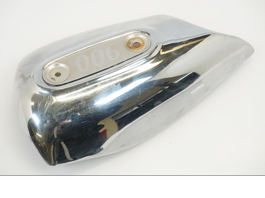 Baksidan på Luftburksdekor från en Triumph Legend TT -2001 motorcykel.