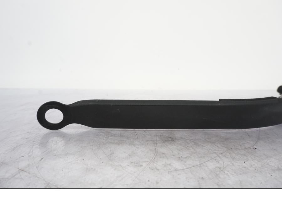 Baksidan på Ramplast från en Kawasaki ER-6N -2012 motorcykel.