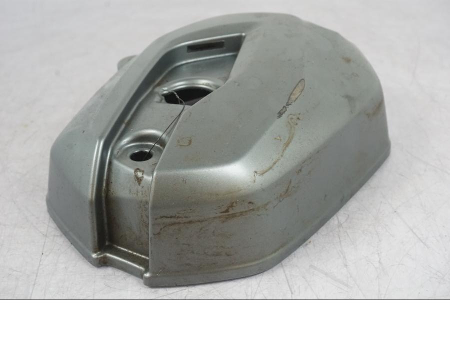 Snett nerifrån på Ventilkåpa från en BMW R 1200 GS -2018 motorcykel.