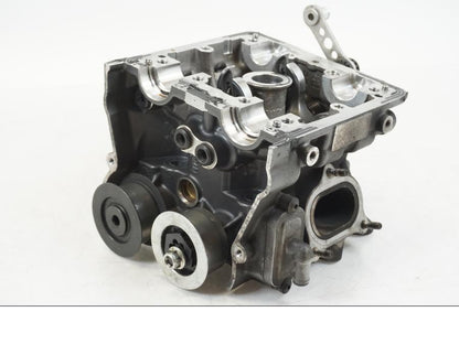 Extrabild5 på Topplock från en Ducati Hyperstrada -2013 motorcykel.