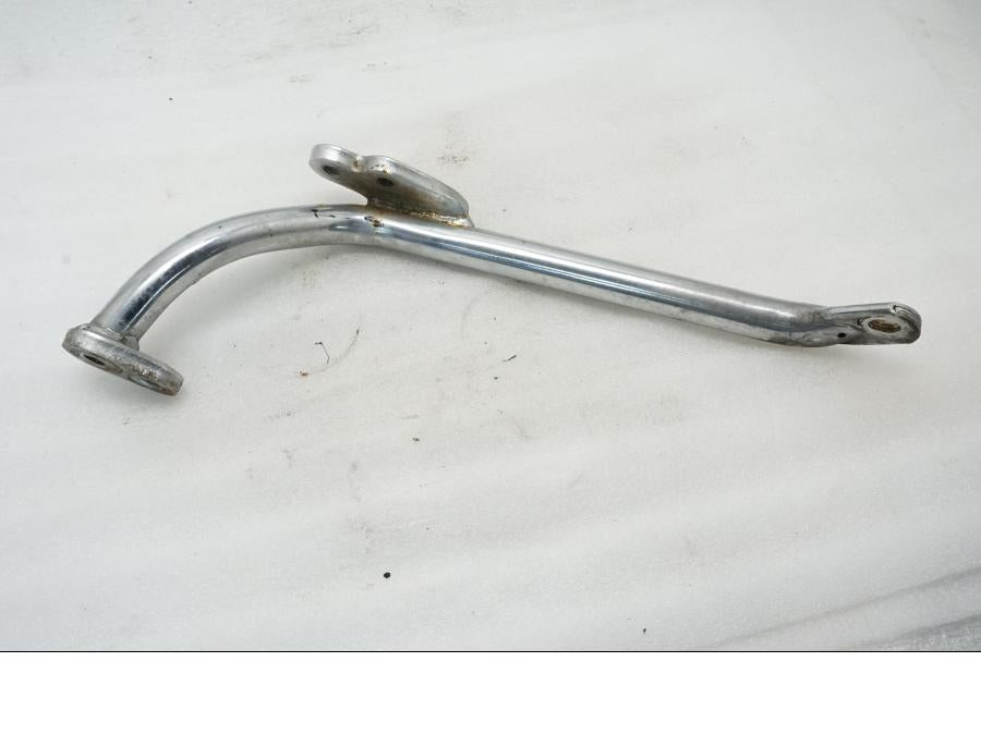 Baksidan på Fotpinnefäste från en Yamaha XV 1100 -1997 motorcykel.